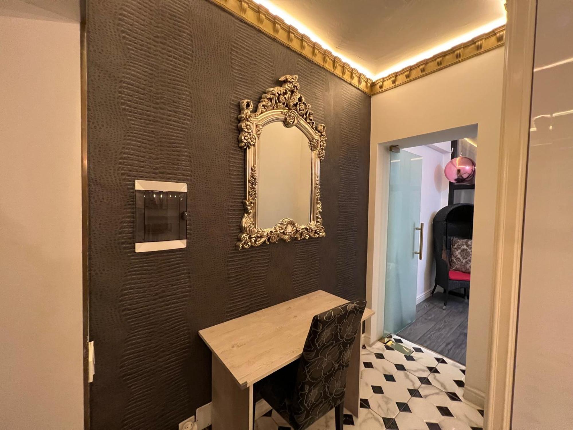 2 Bedrooms Heart Of City Center Кишинёв Экстерьер фото